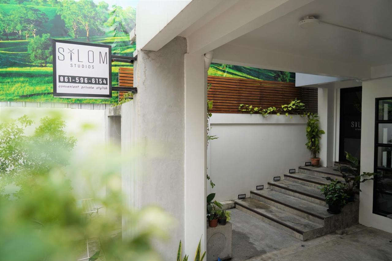 Silom Studios Bangkok Exterior photo